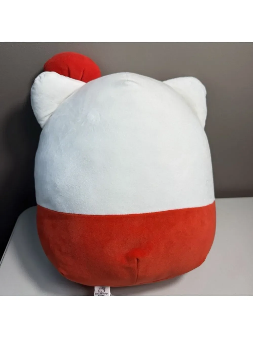 Squishmallows Sanrio Cute Hello Kitty 14” Plush Red Heart Sunglasses Bow NWT